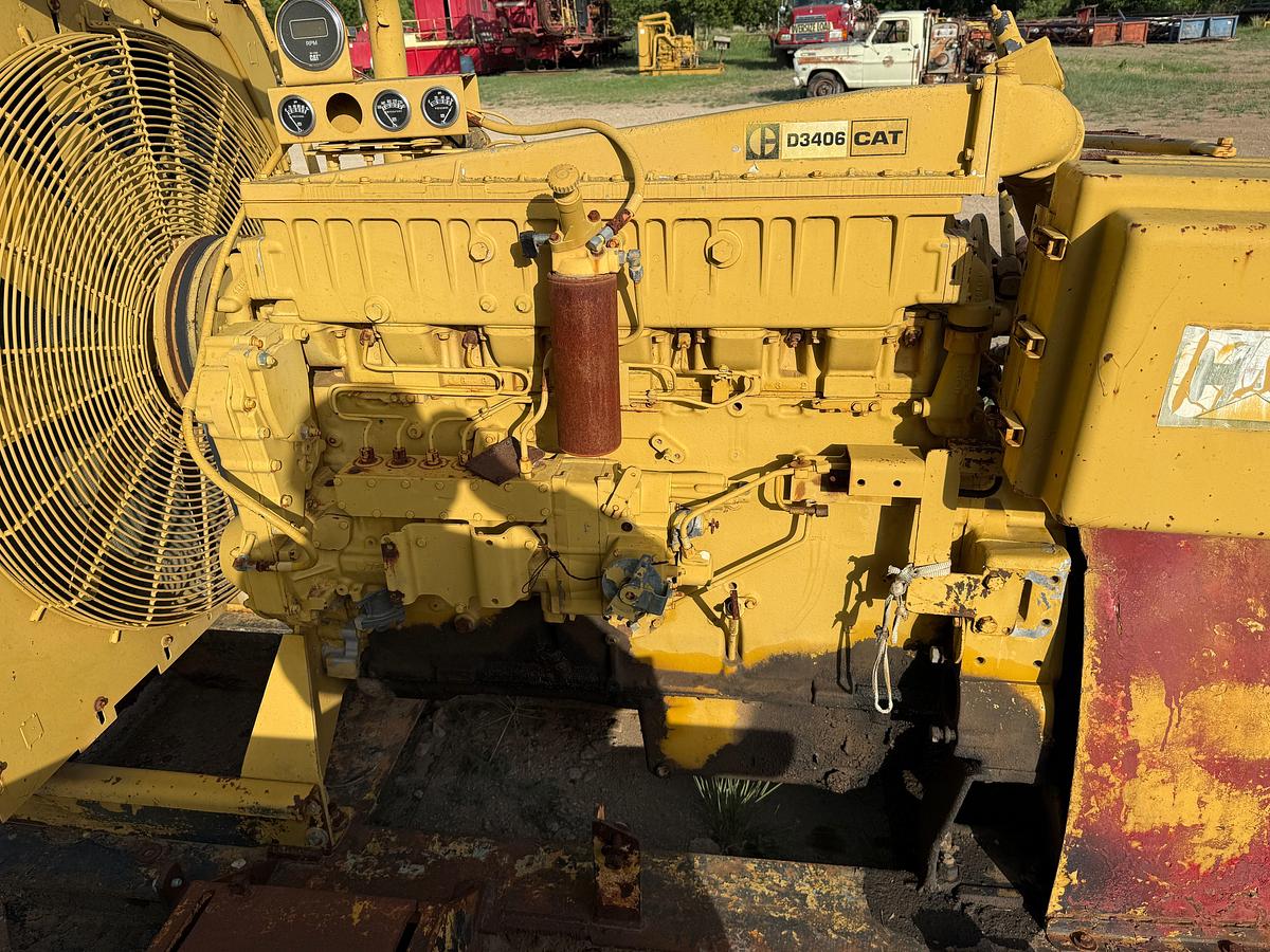 Used CATERPILLAR D3406 DIESEL ENGINE W/ 18” AIRFLEX CLUTCH, JACK SHAFT 10-GROOVE SHEAVE, & RADIATOR, SKIDDED