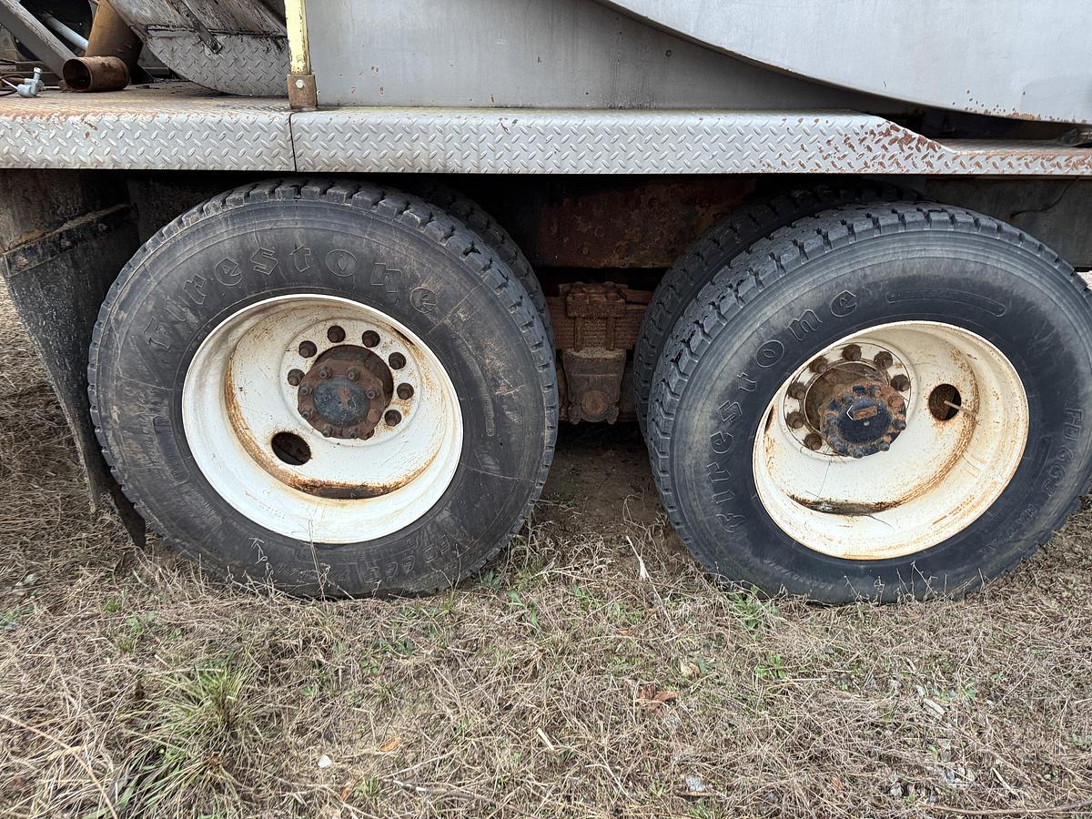 Used WATSON HOPPER GX SWAB RIG MTD ON 2009 INTERNATIONAL WORKSTAR 7500 T/A TRUCK