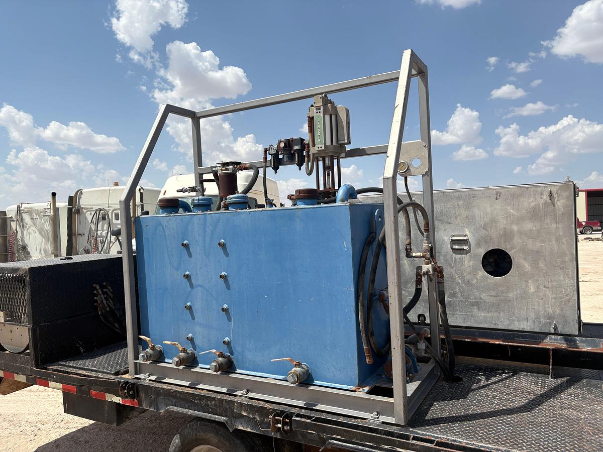 Used STS 24’ x 101” T/A GOOSENECK GREASE INJECTION TRAILER
