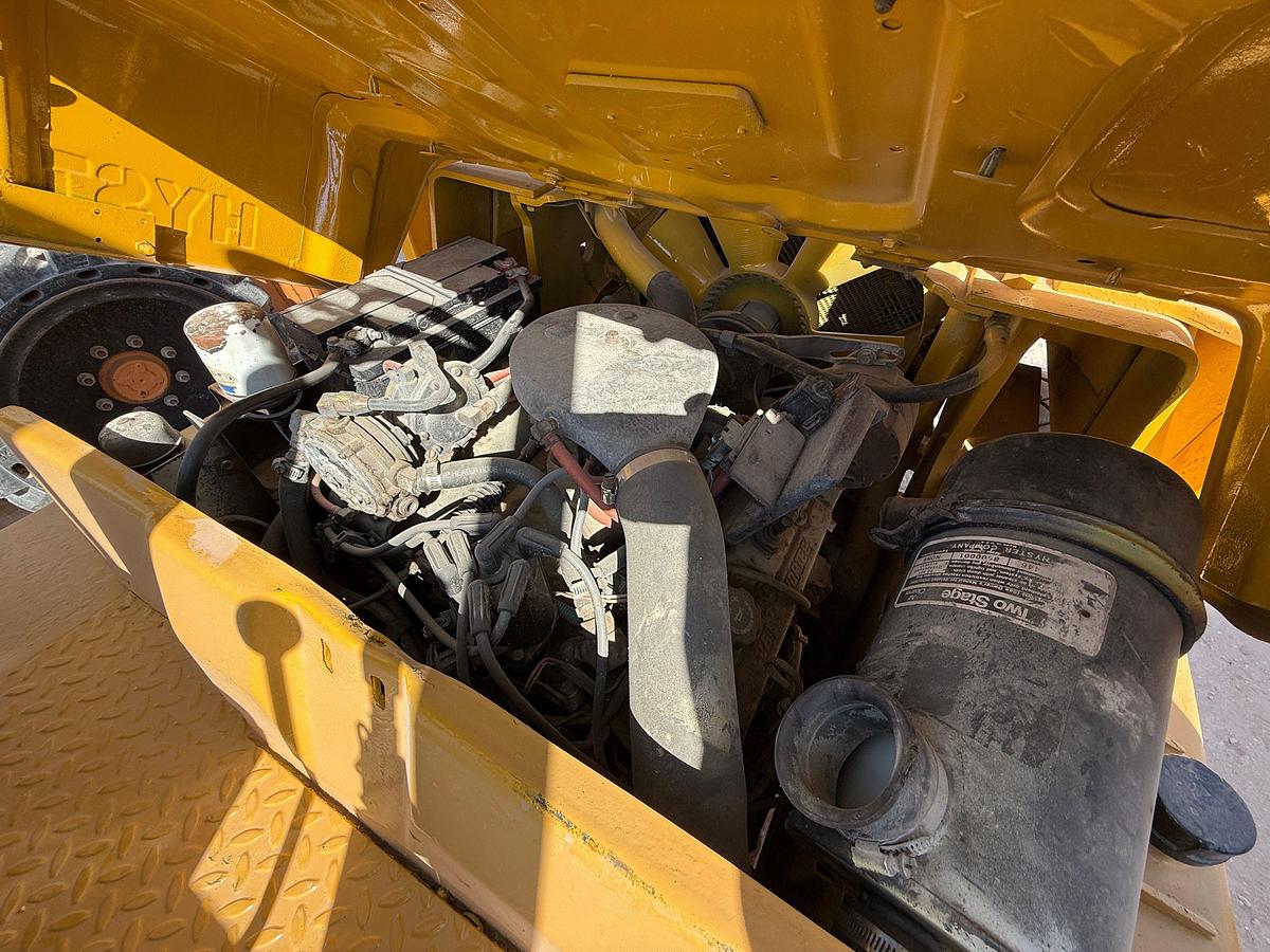 Used 1994 Hyster H80XL 8,000lbs forklift