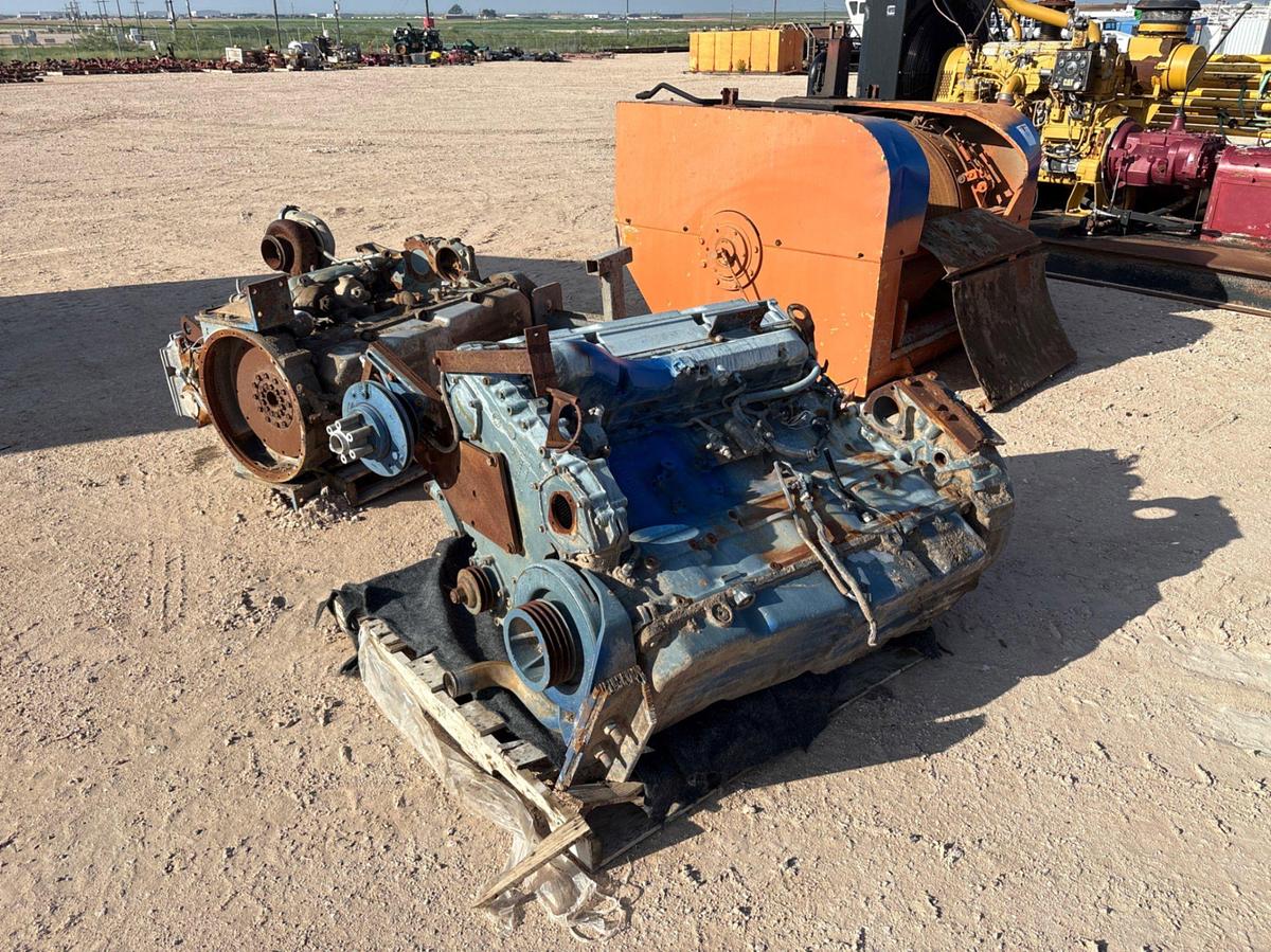 Used (2) Detroit diesel Series 60 engines