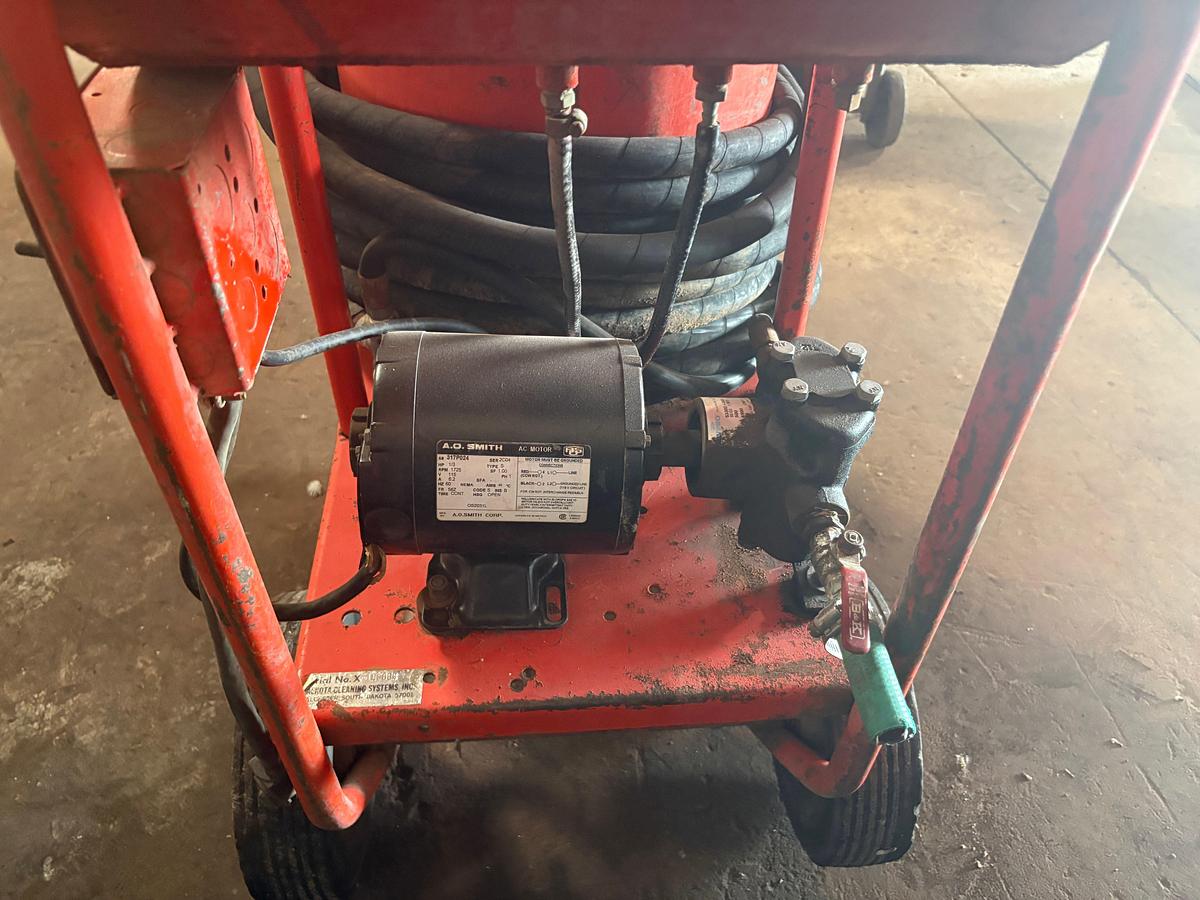 Used Alkota cleaning systems pressure washer/steam cleaner