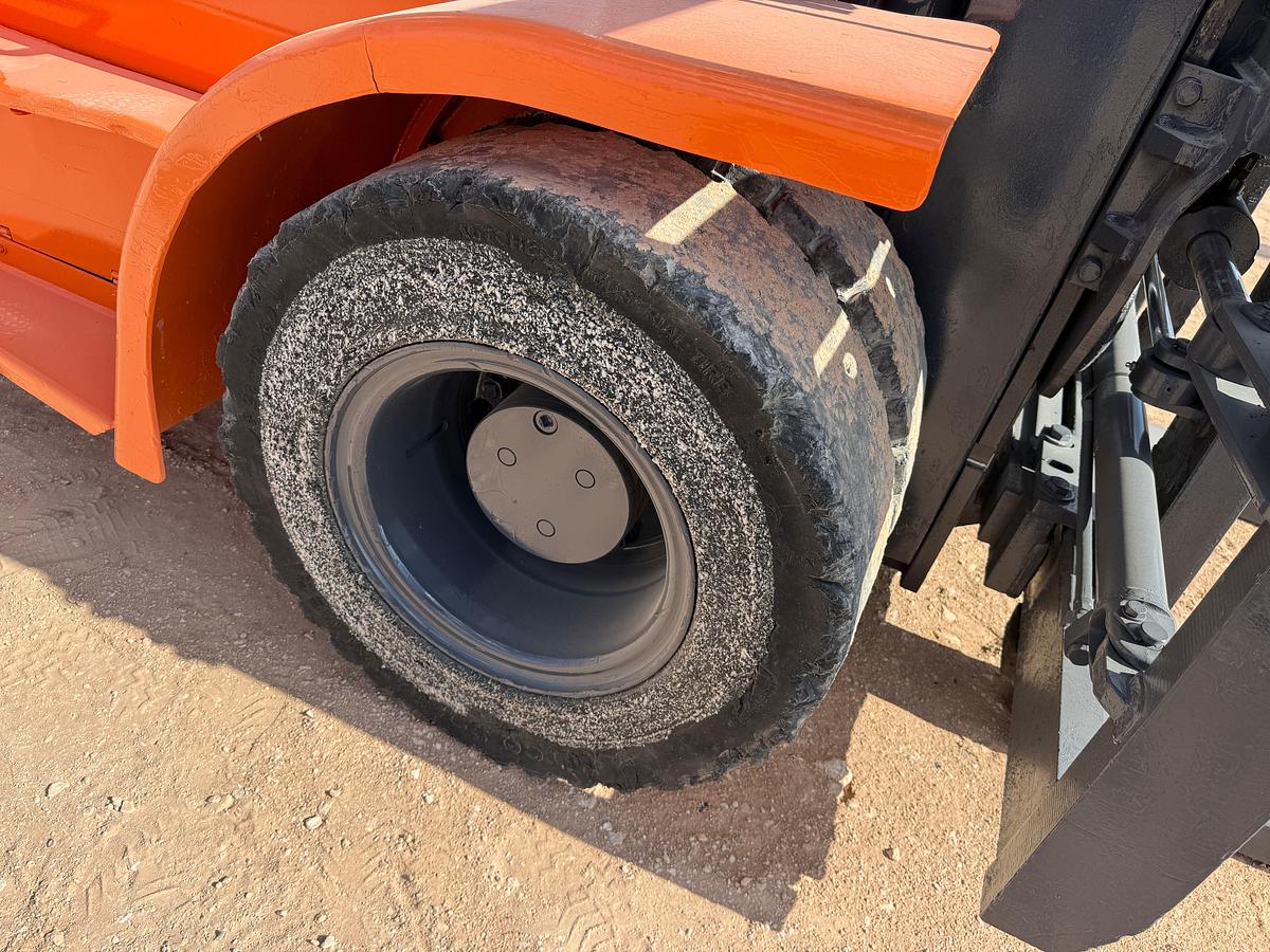 Used 2012 Doosan D70S-5 13,550lbs forklift