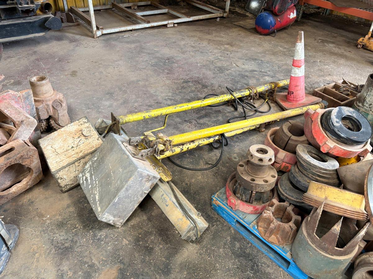 Used (4 pallets) assorted flanges, snatch blocks, we’ll head parts, flood lights, etc