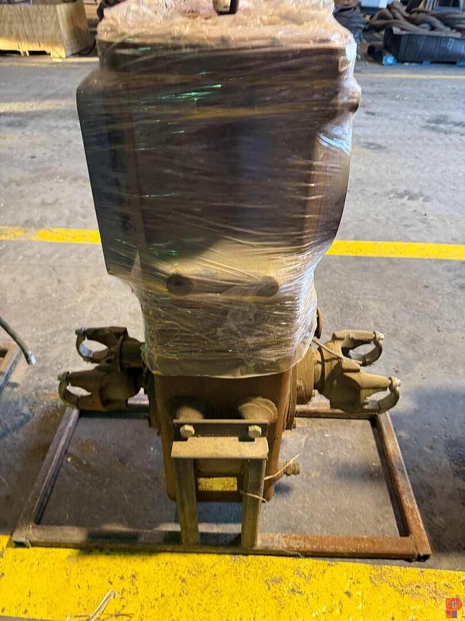Used NAMCO MODEL 237A GEAR BOX TRANSFER CASE