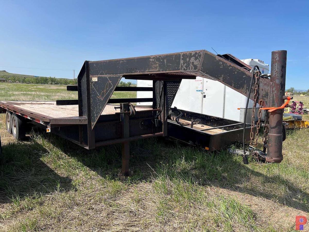 Used 20'L X 8'W T/A FLATBED GOOSENECK TRAILER