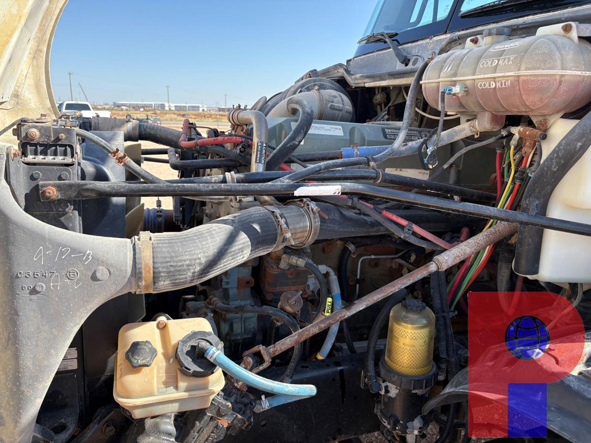 Used 2006 FREIGHTLINER COLUMBIA 120 T/A SLEEPER TRUCK & CHASSIS