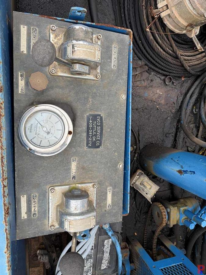 Used EVCO 85 TON POWER SWIVEL MTD. ON 19’ T/A GOOSENECK TRAILER