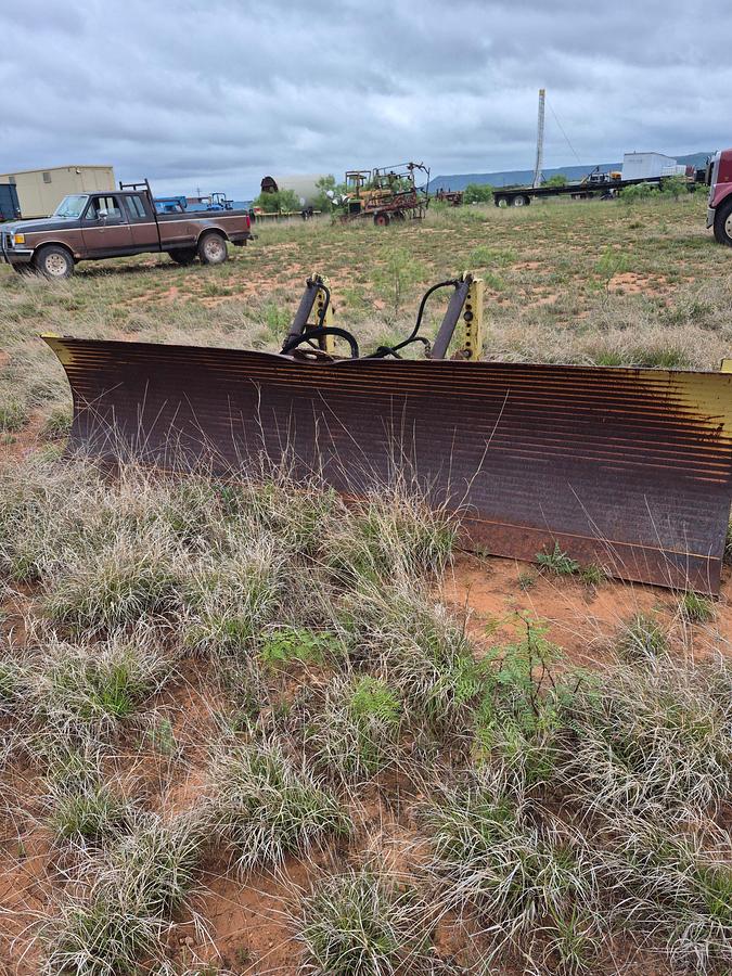 Used DEGELMAN 12' BLADE ATTACHMENT FOR AG TRACTOR