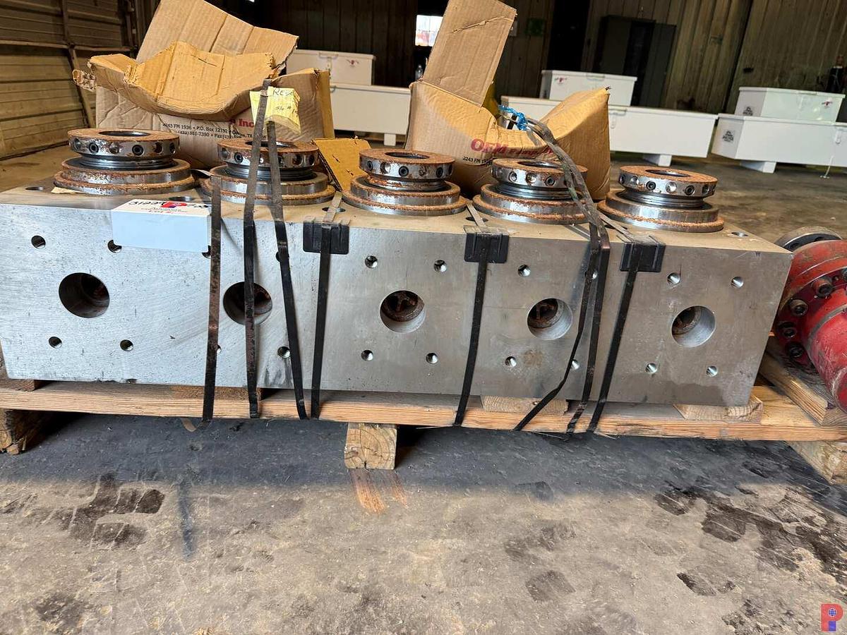 Used UNUSED OFM QUINTAPLEX 15K WP SS FLUID END