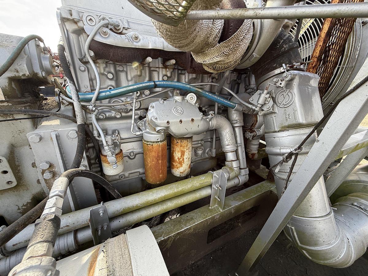 Used JWS-340 10K WP TRIPLEX WELL SERVICE PUMP SKIDDED P/B DETROIT SERIES 60 (INCOMPLETE)