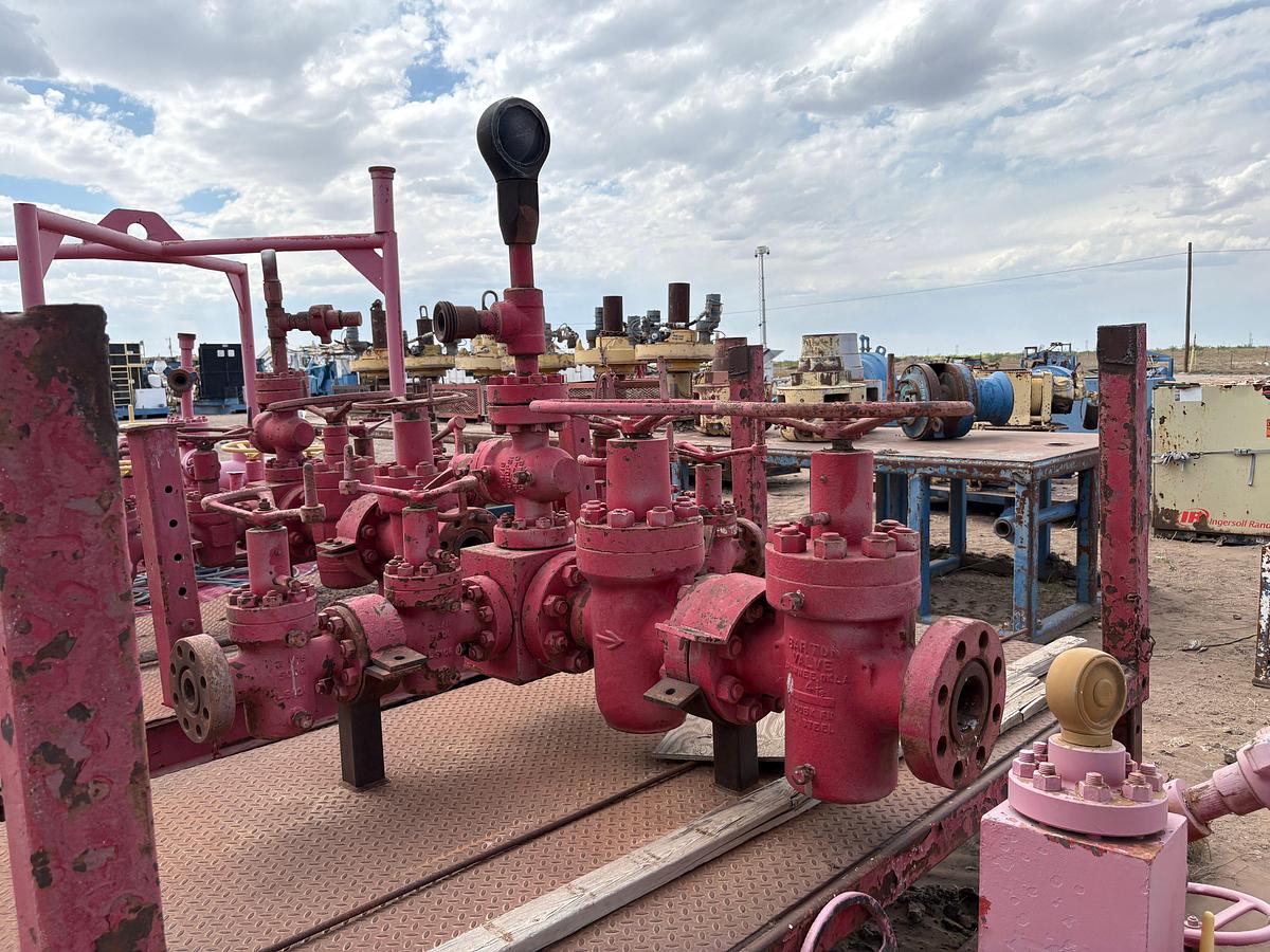 Used 5k choke manifold w/ transport skid