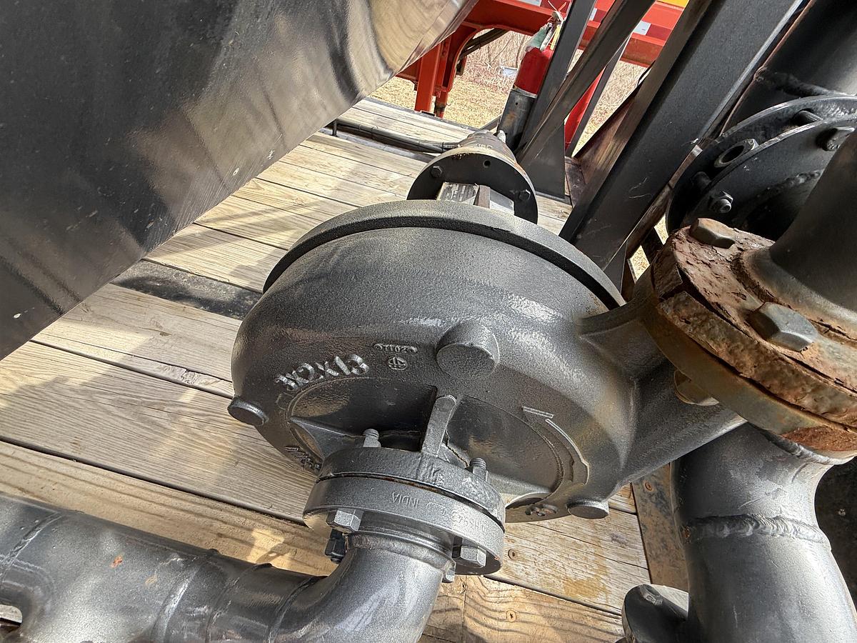 Used 35’ X 102” 30 BBL CHEMICAL MIXING UNIT MTD ON 2018 BIG TEX 12 TON DUAL T/A GOOSENECK TRAILER