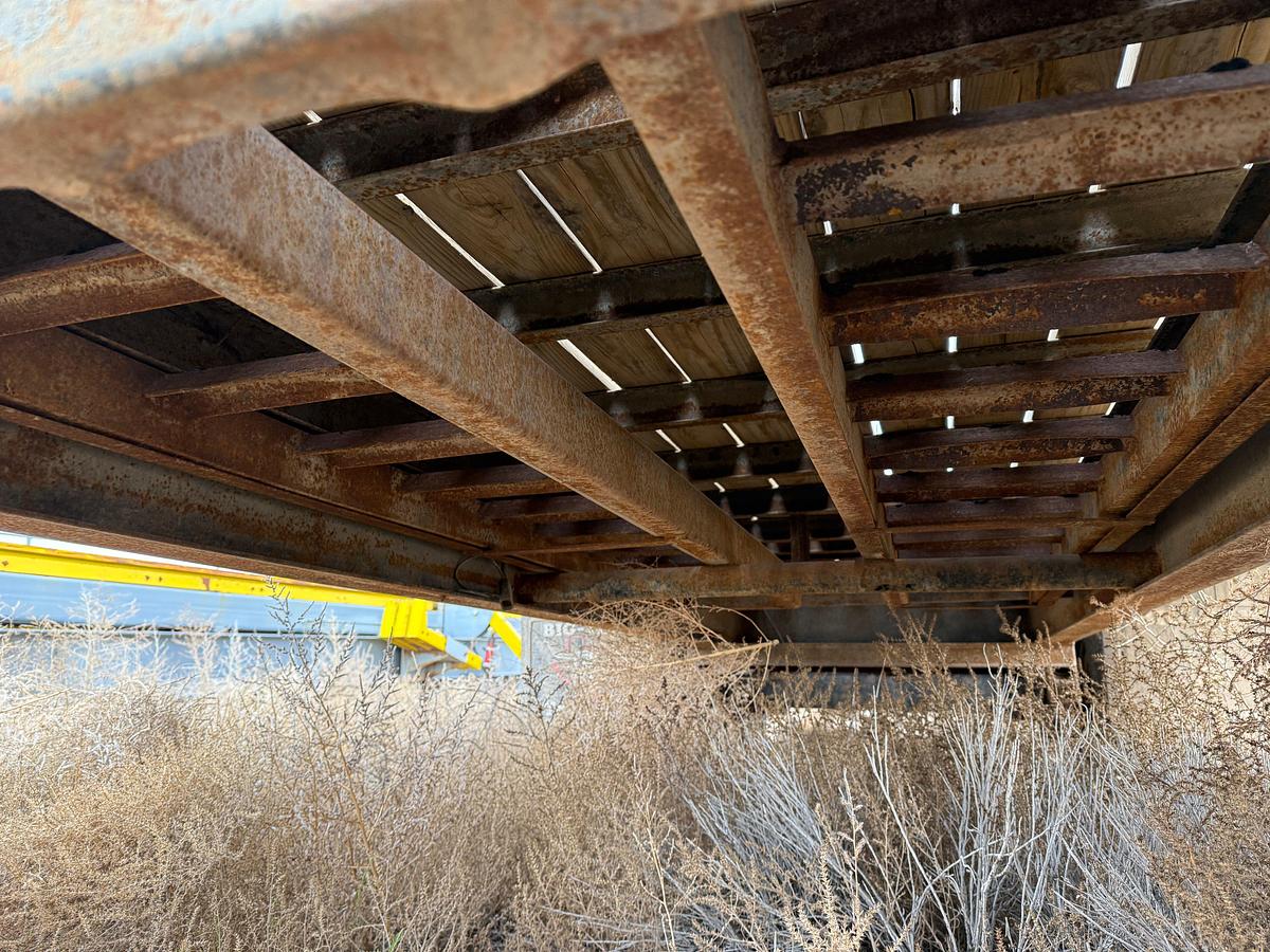 Used 2008 BIG TEX 22GN-40' FLATBED GOOSENECK T/A TRAILER