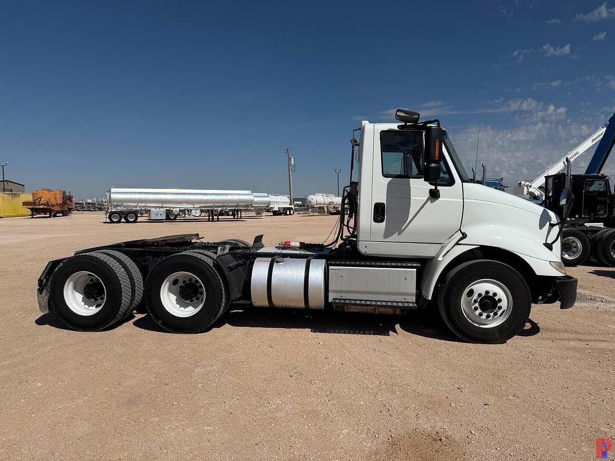 Used 2018 INTERNATIONAL TRANSTAR 8600 T/A DAY CAB TRUCK TRACTOR