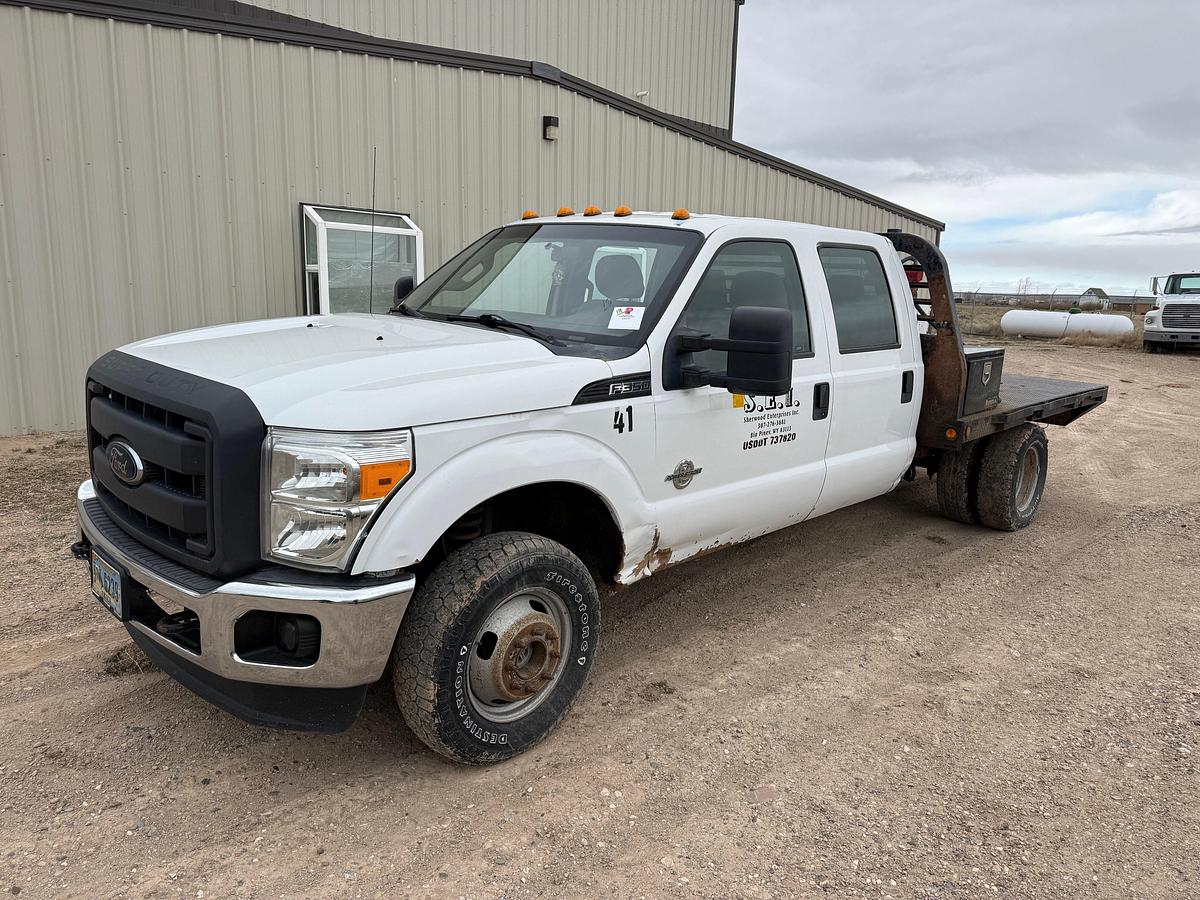 Used 2012 FORD F-350 XL 4X4 FLATBED CREW TRUCK