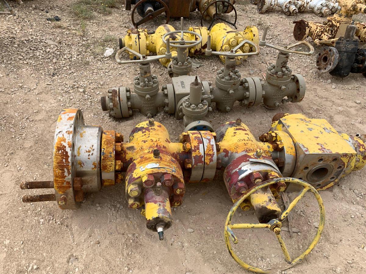 Used (7) 4”- 7-1/16” 10k Fluid Crosses w/ (16) 2-9/16” to 4” 5k Manual Gate Valves