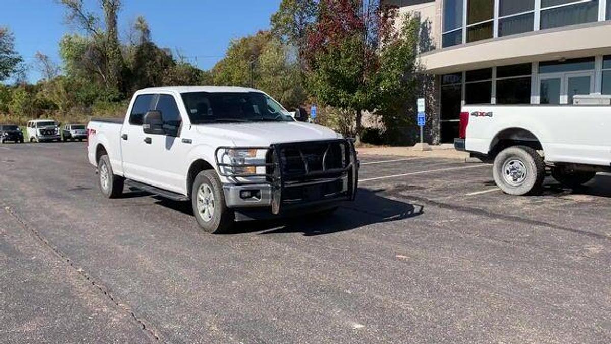 Used 2017 FORD F-150 XL CREW CAB FX4 4X4