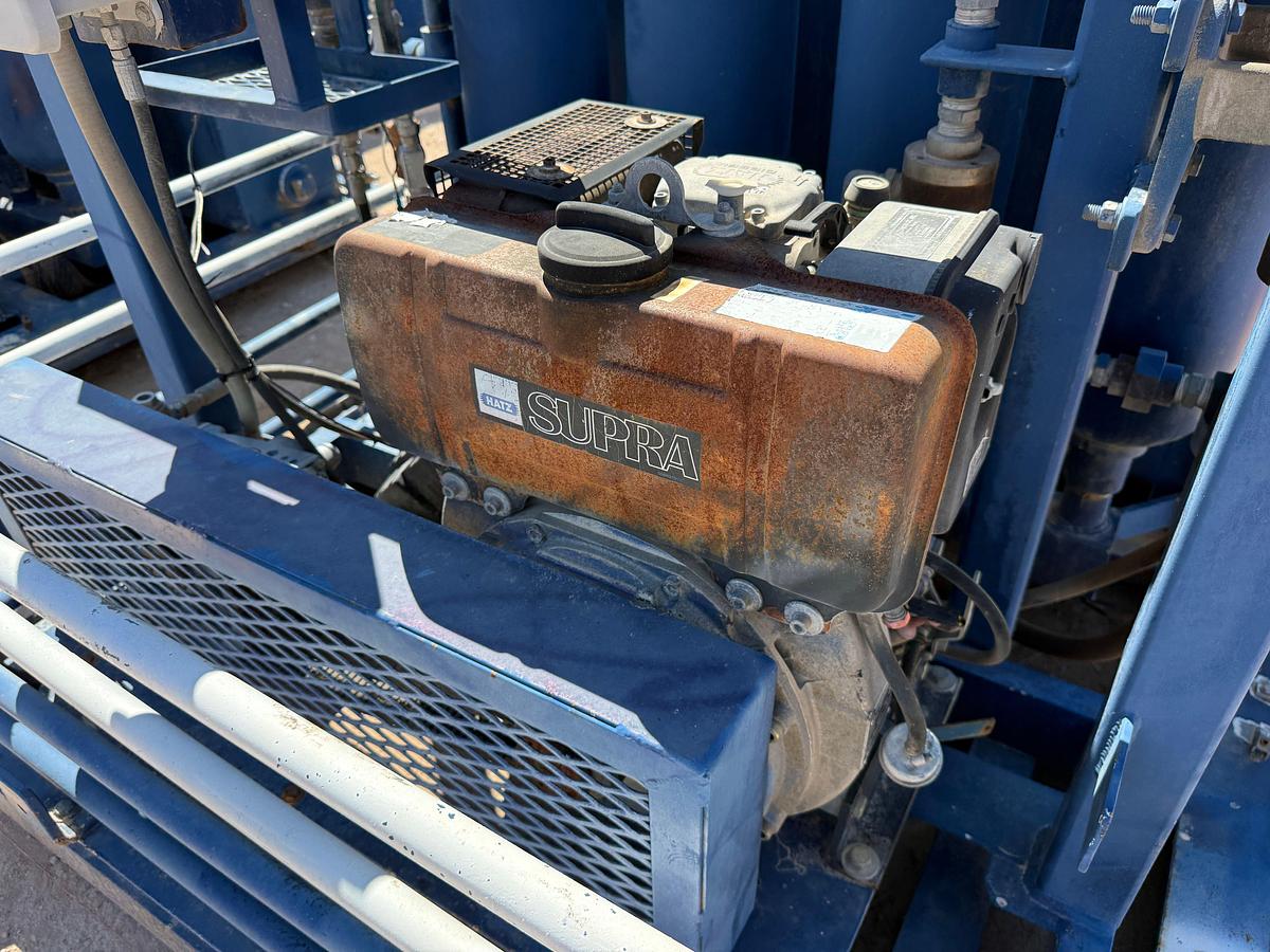 Used MEYERS 4-STATION 4-BOTTLE DIESEL POWERED ACCUMULATOR CLOSING UNIT, SKIDDED