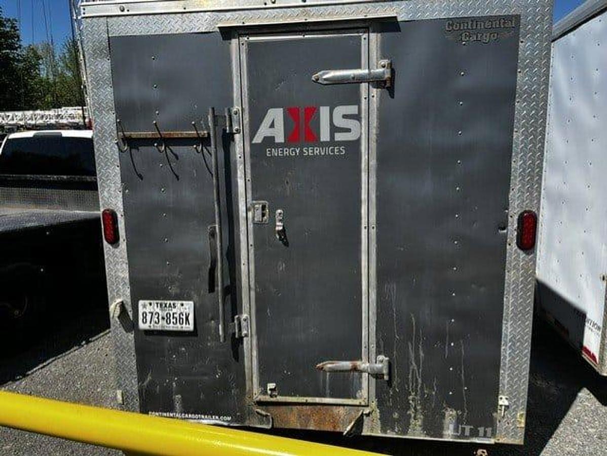 Used 2015 FOREST RIVER 20' X 7' T/A DOGHOUSE BP TRAILER