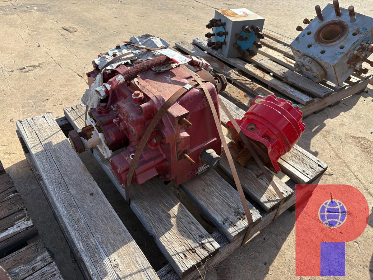 Used EATON AT-1202 AUXILIARY TRANSMISSION & HYDRAULIC MOTOR