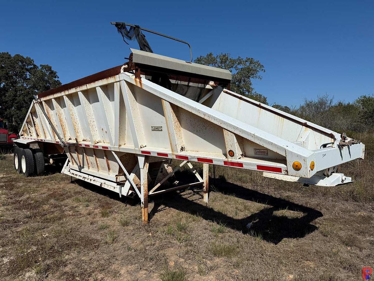 Used 1995 CLEMENT 40’ X 96” T/A BELLY DUMP TRAILER