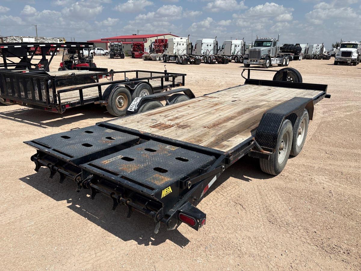 Used 2019 BIG TEX 20’6” X 7’ T/A BUMPER PULL CAR HAULER TRAILER