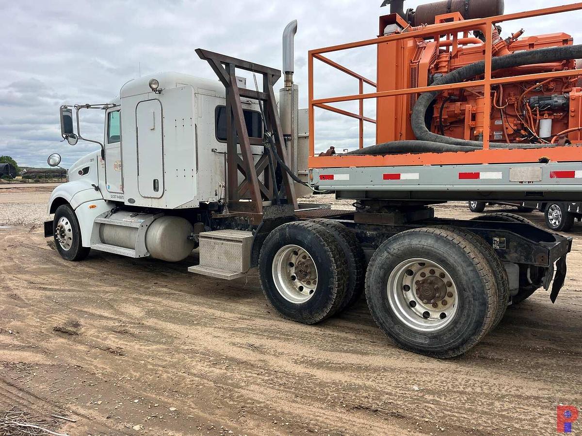 Used 2008 PETERBILT 386 T/A SLEEPER HAUL TRUCK
