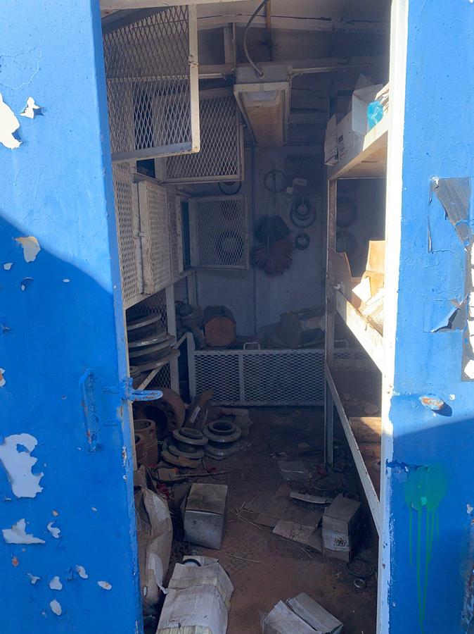 Used 15’ L x 8’ W x 9’ T Skidded Tool Doghouse