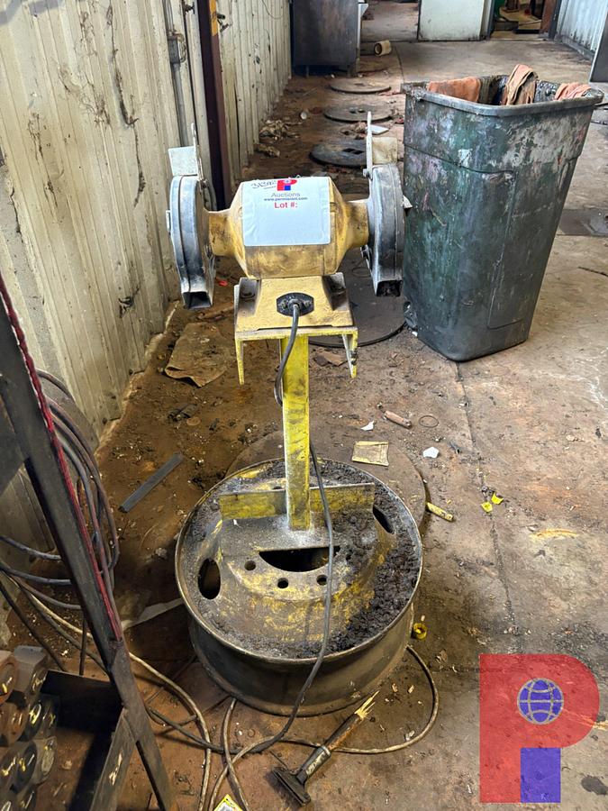 Used DEWALT DW756 6” ELECTRIC BENCH GRINDER & STAND