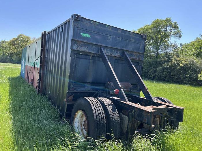 Used WATER TANK SINGLE AXLE 40'