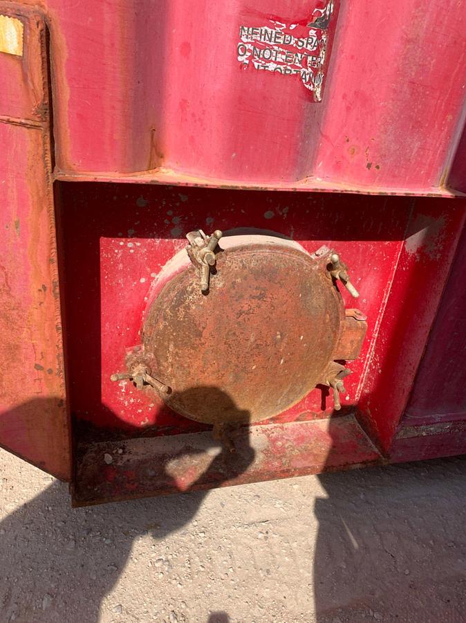 Used 46’L x 8’W x 10’ T 612bbl Rolling Frac Tank