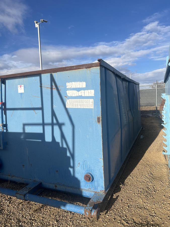 Used 17’L X 90”W X 6'H 2-COMP. REVERSE PIT