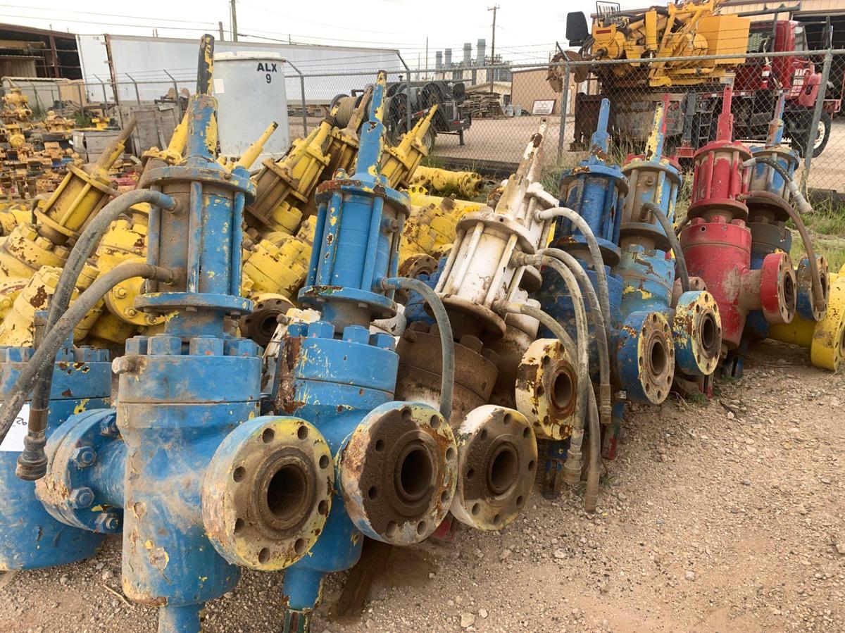 Used (18) 4” 10k Hydraulic Gate Valves
