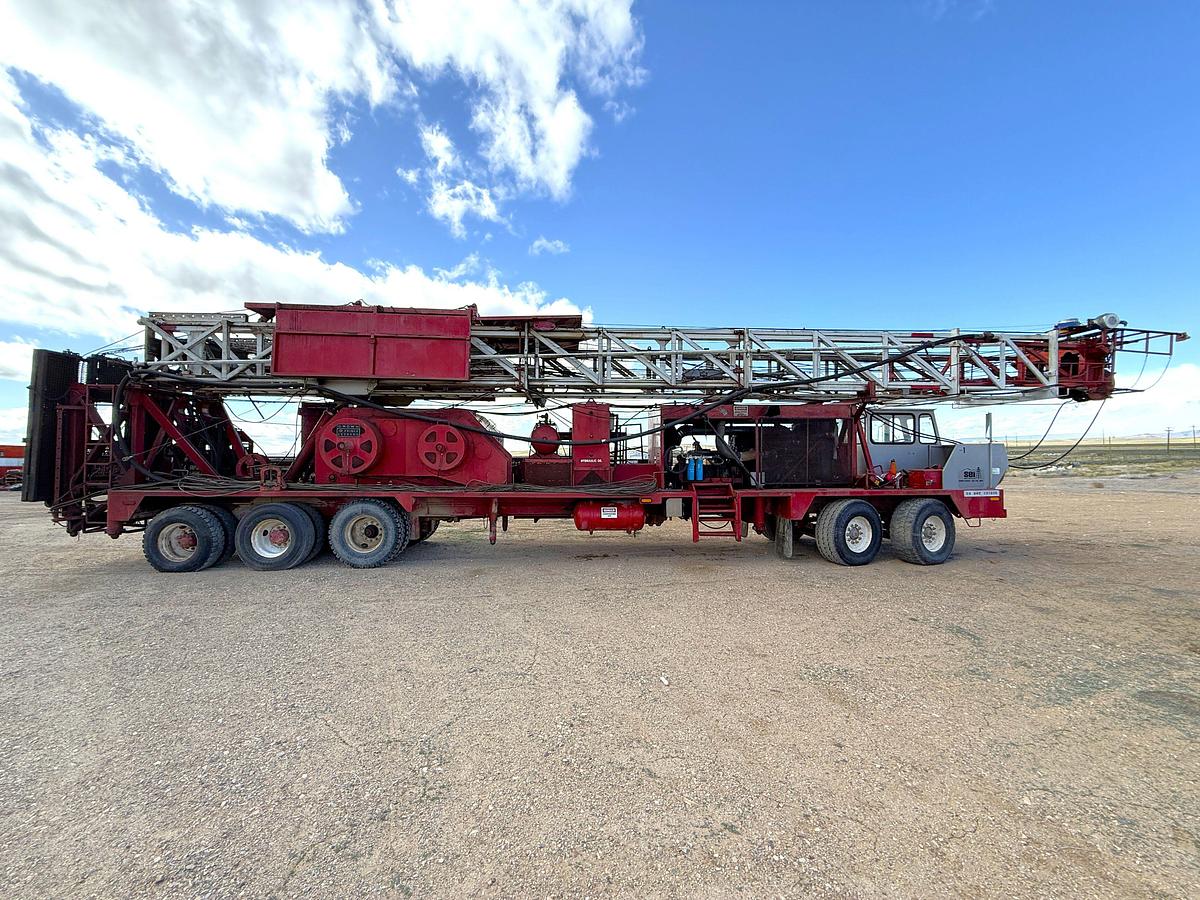 Used 2004 CROWN CE550 DD 104’-250K 5-AXLE WELL SEEVICE WORKOVER RIG