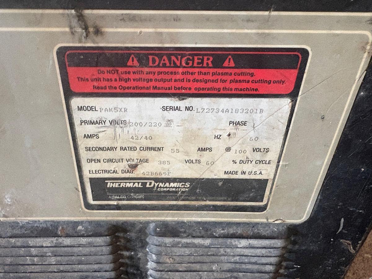 Used Thermal-Arc PAK 5XR plasma cutting system