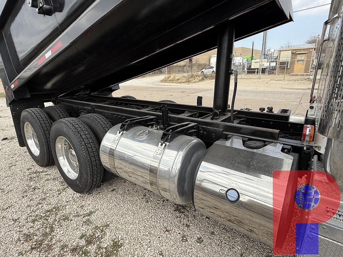 Used 2014 PETERBILT 388 T/A DUMP TRUCK