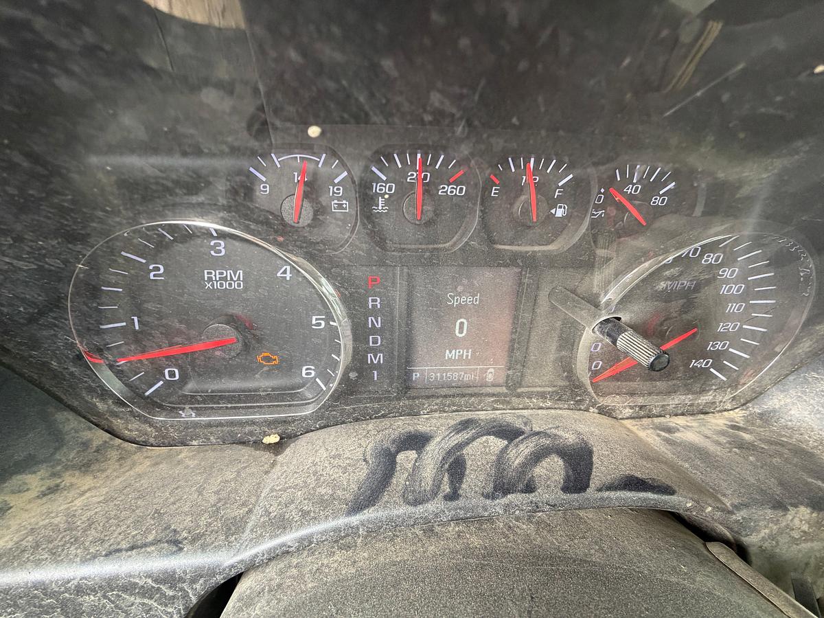 Used 2015 GMC Sierra 3500HD Crew Cab Pickup (gas)