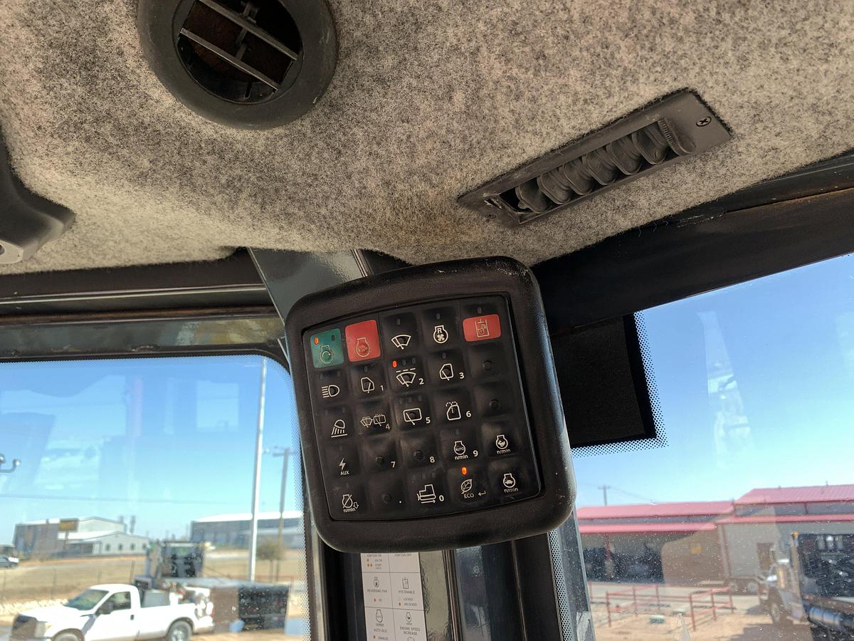 Used 2016 JOHN DEERE 850K LGP CRAWLER DOZER