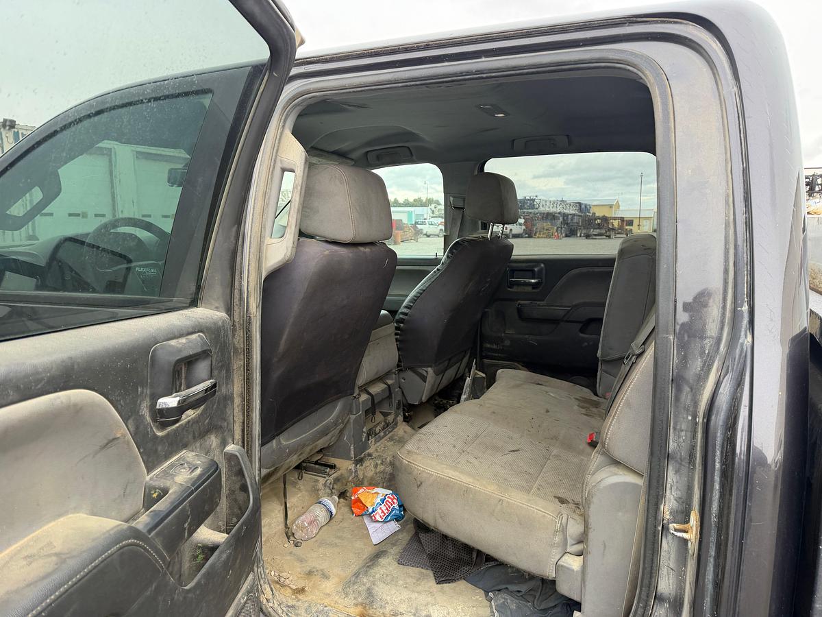 Used 2015 GMC Sierra 3500HD Crew Cab Pickup (gas)