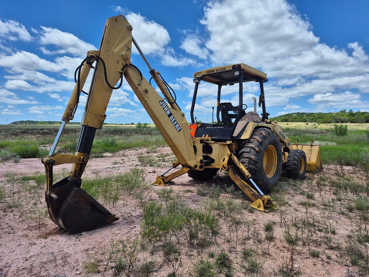 Used John Deere 410D ExtendaHoe 4x4 Backhoe