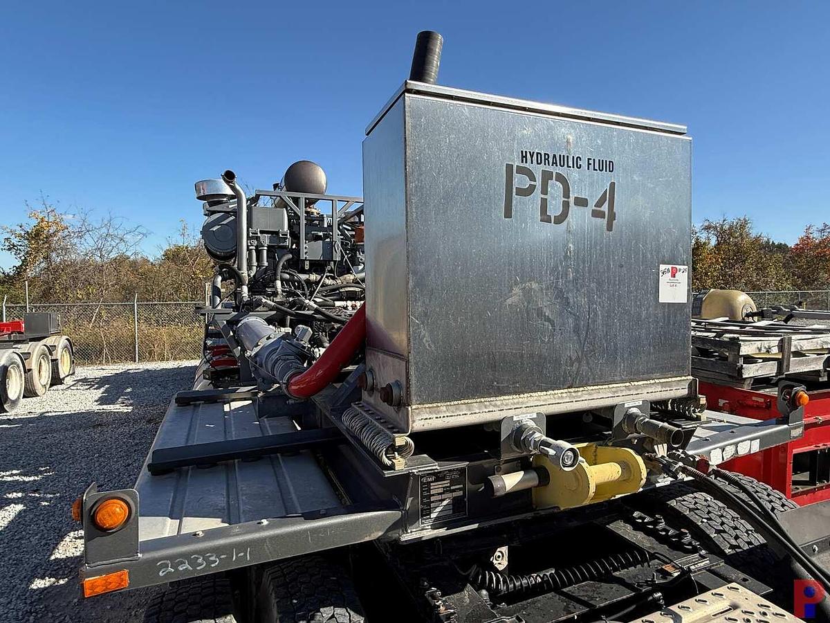 Used 2012 UE MANUFACTURING 2250 HP QUINTUPLEX 3-AXLE FRAC PUMP TRAILER
