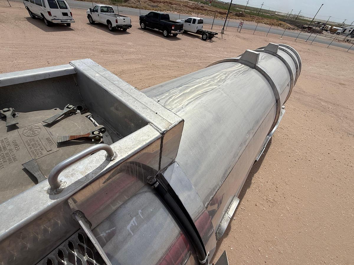 Used 2008 DRAGON PRODUCTS 8,400 GALLON T/A FUEL TRAILER