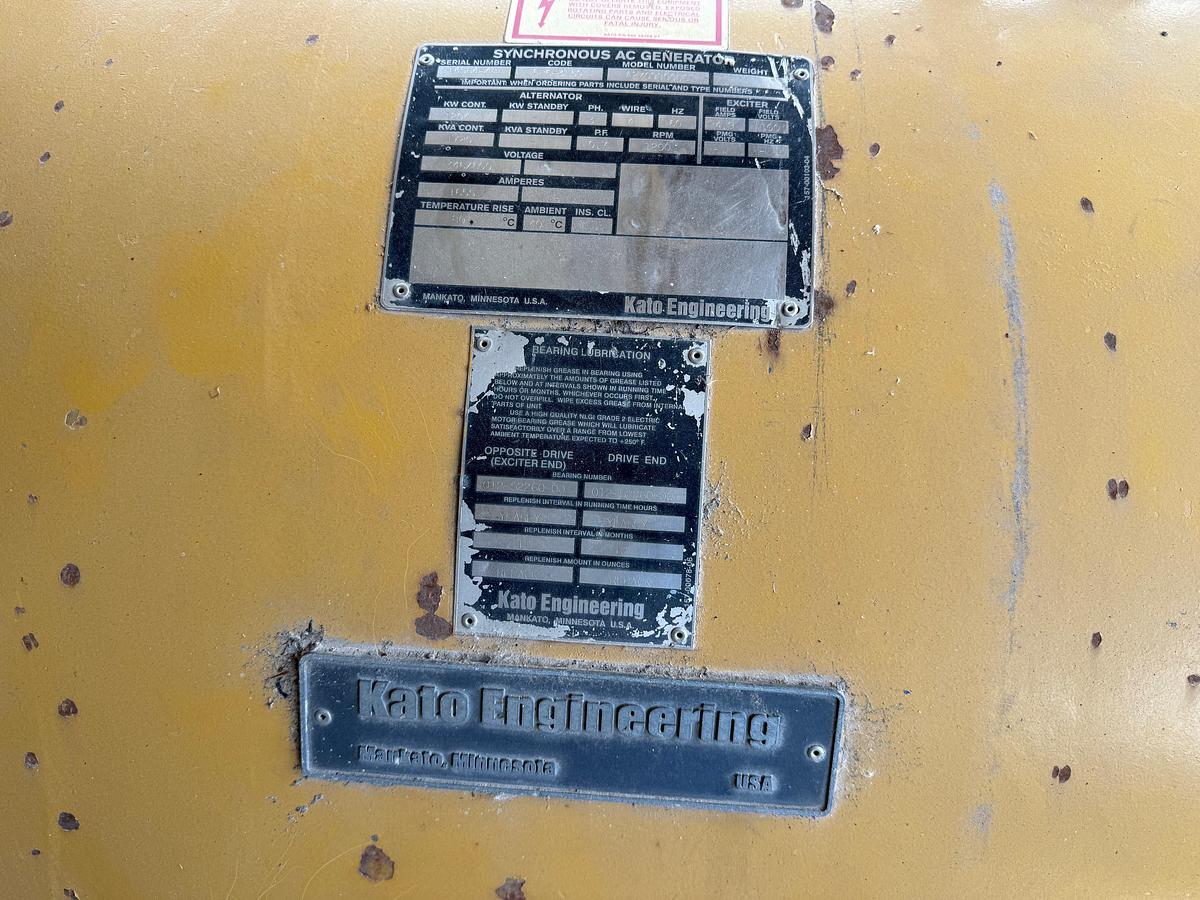 Used KATO 1204-KW DIESEL GENERATOR SET P/B CATERPILLAR 3512B 1621-HP