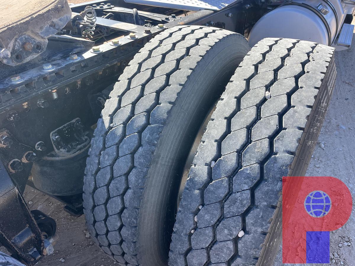 Used 2021 FREIGHTLINER CORONADO 122 SD T/A DAYCAB HAUL TRUCK *CNG Dual Fuel*