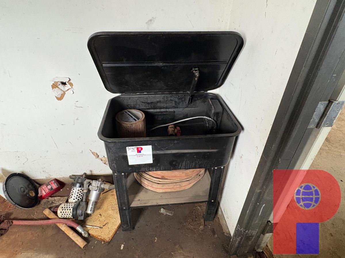 Used PARTS WASHER SINK