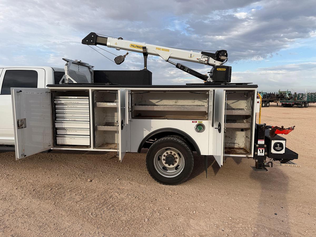 Used 2024 RAM 5500 CREW CAB MECHANICS TRUCK, 4X4