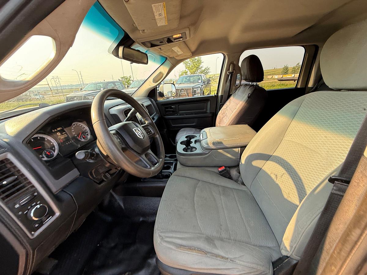 Used 2015 RAM 2500 HD 4X4 CREW CAB PICKUP TRUCK