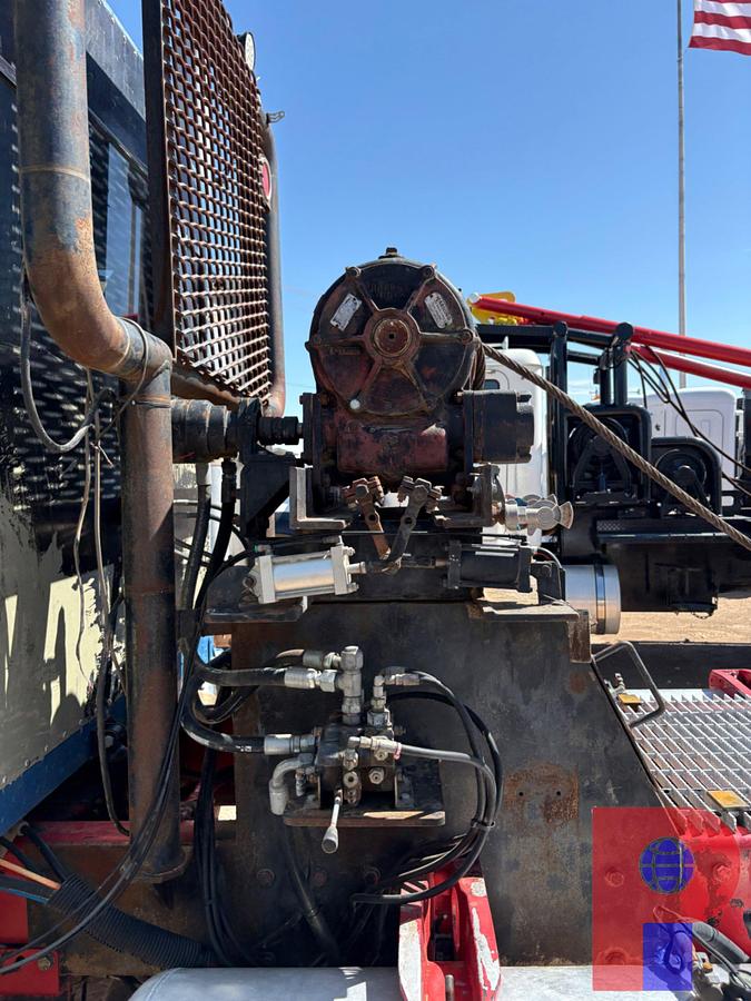 Used 1998 PETERBILT 379 T/A DAYCAB WINCH TRUCK