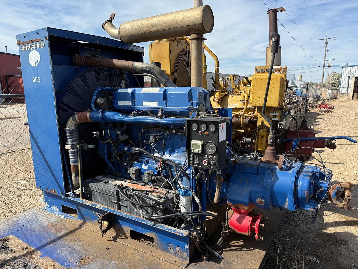 Used DETROIT SERIES 60 14L 515-HP W/ EATON FULLER RTLO15610B 10-SPD TRANS SKIDDED POWER UNIT (INCOMPLETE)